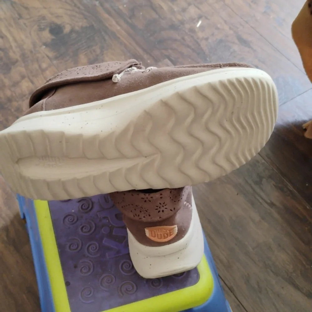 Hey Dude Kids Moccasins in Brown with Pink Beads